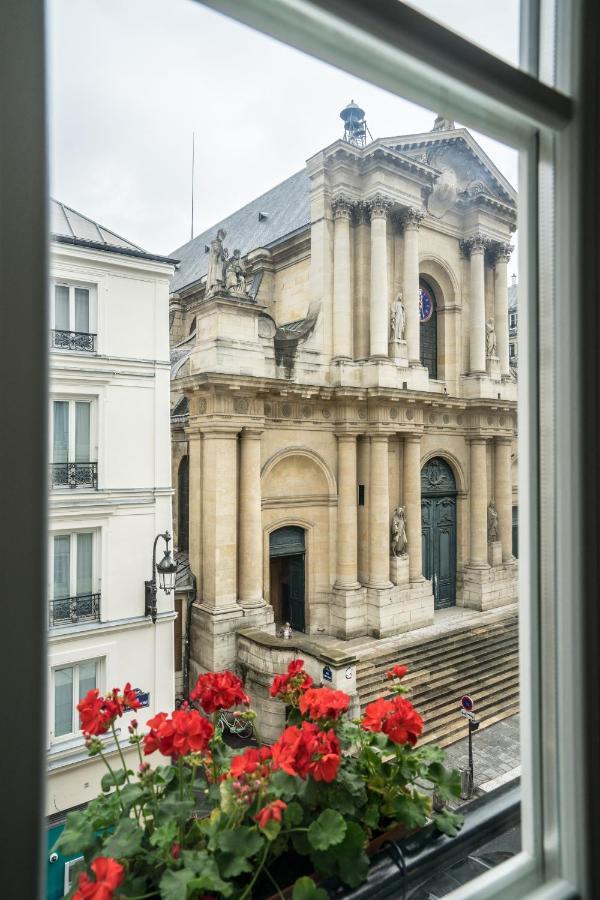 Pied A Terre Saint Honore Paris Exterior photo